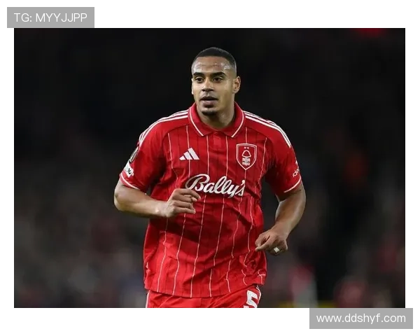 每体：弗里克准备轮休巴尔德，让赫拉德-马丁首发