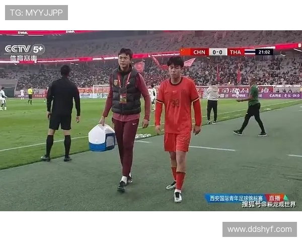 李新翔世界波陈泽仕双响笑傲赛场